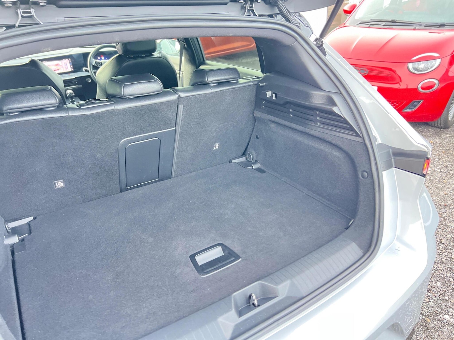 Used Vauxhall Astra for sale - 77683662: Photo 42