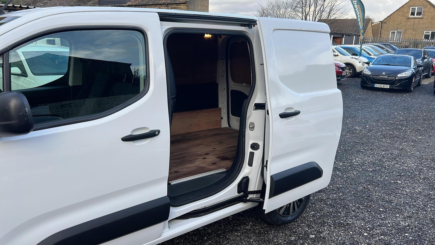 Used Citroen Berlingo for sale - 77854090: Photo 30