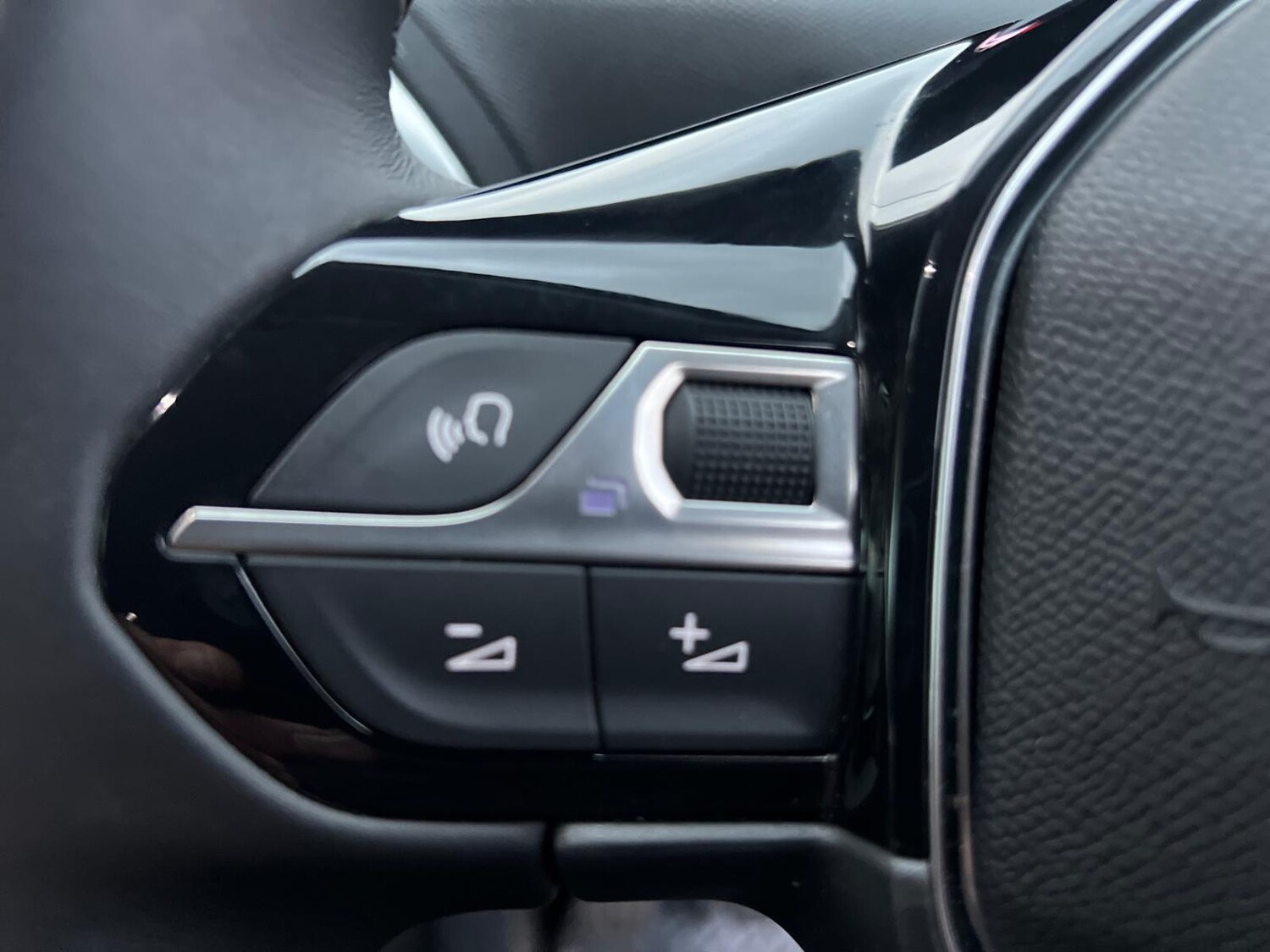 Used Peugeot 3008 for sale - 77854175: Photo 14