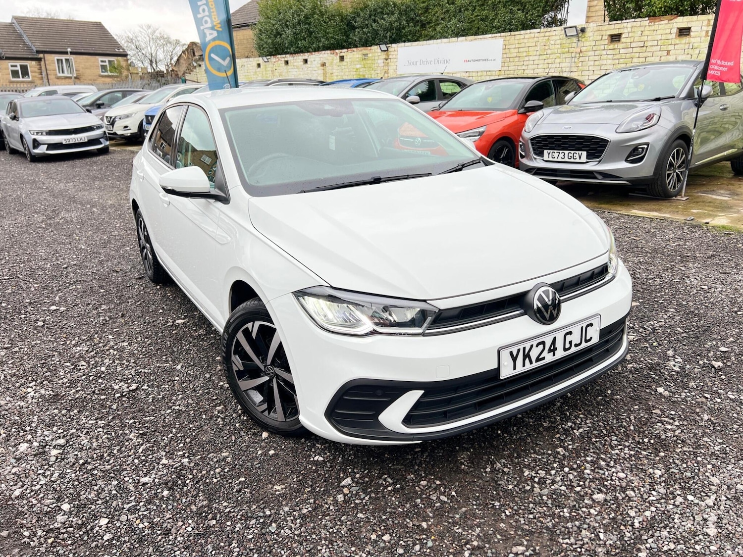 Used Volkswagen Polo for sale - 77496594: Photo 2