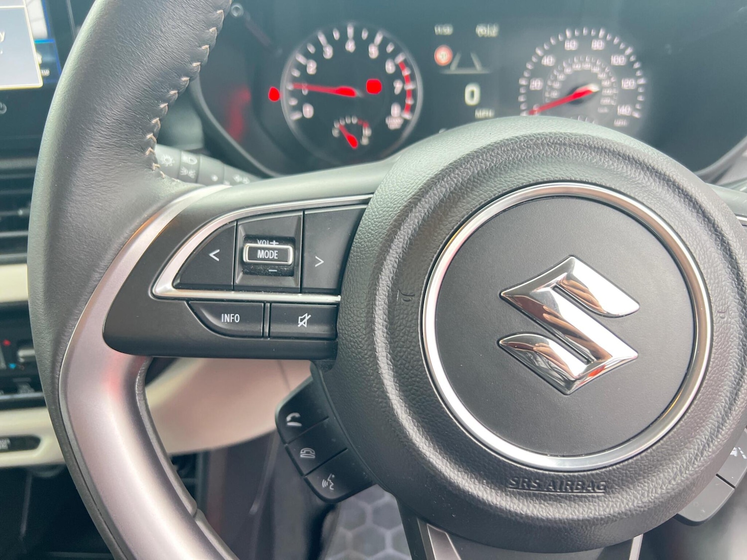 Used Suzuki Swift for sale - 77852736: Photo 45