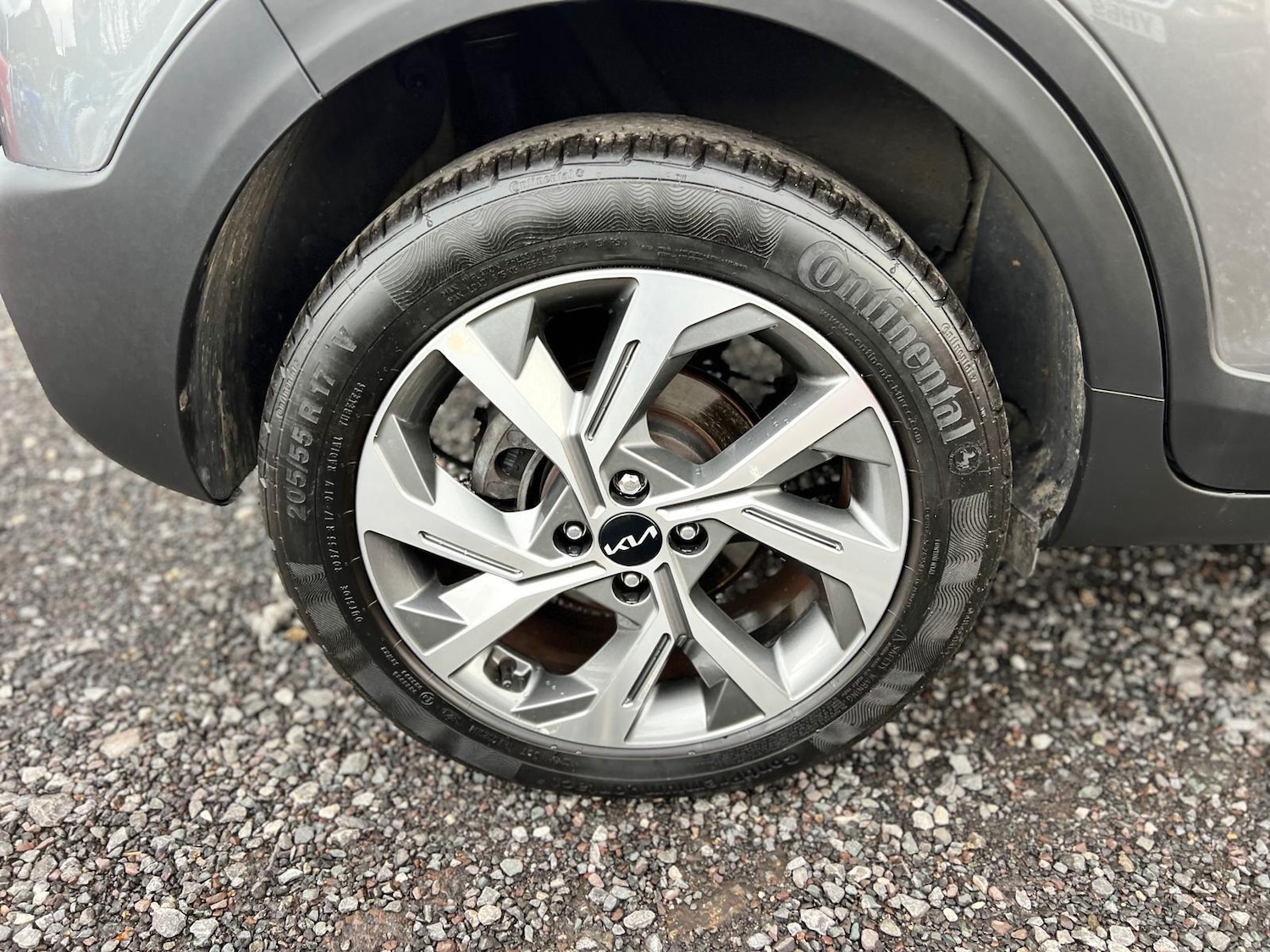 Used Kia Stonic 2024 for sale - 76527811: Photo 29