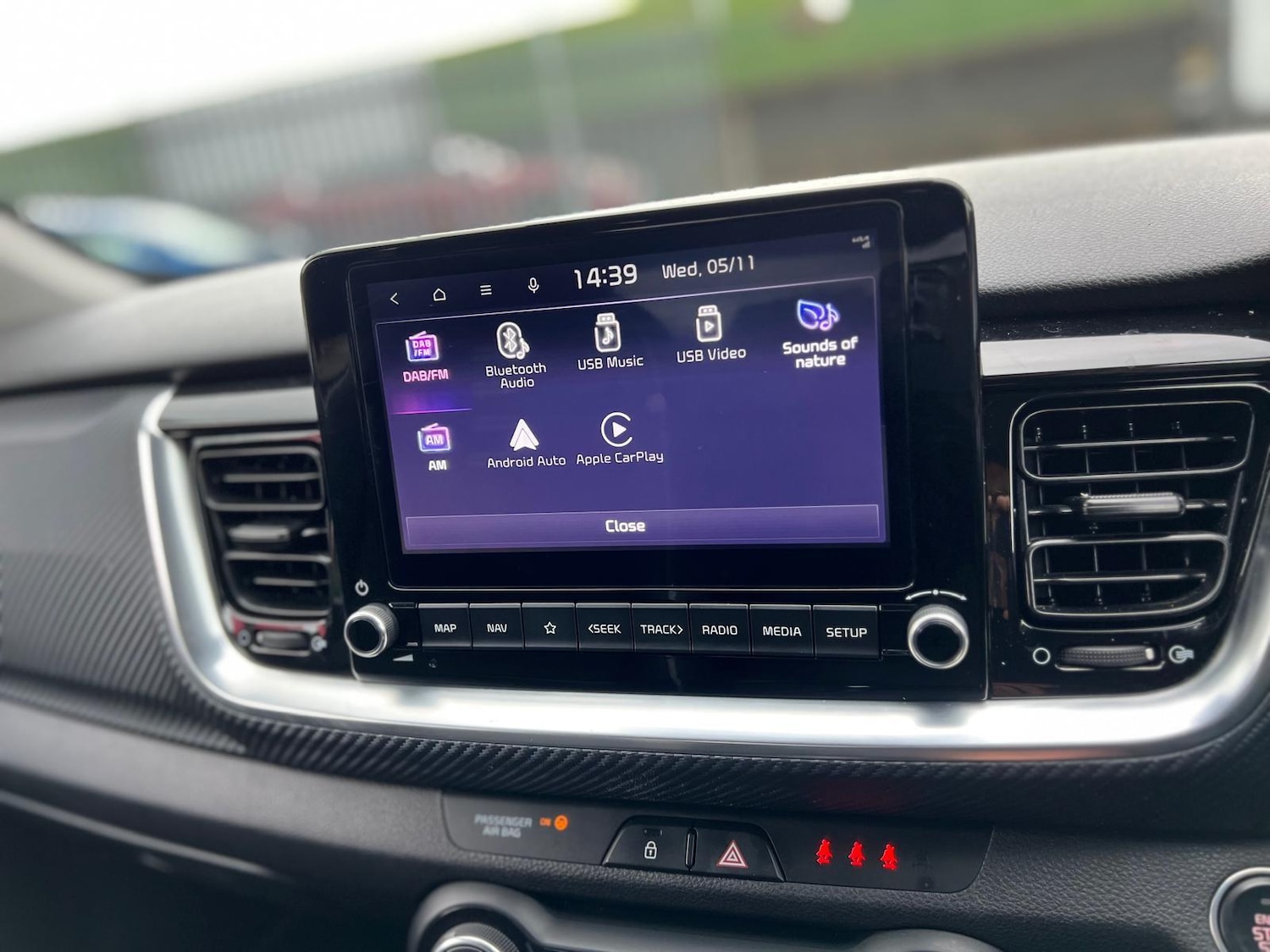 Used Kia Stonic 2024 for sale - 76527811: Photo 32