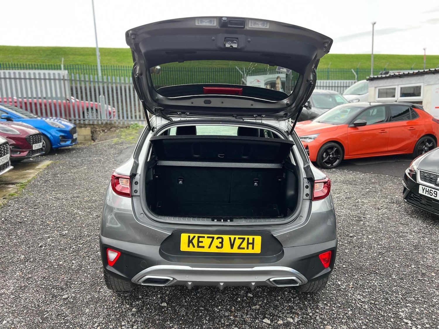 Used Kia Stonic 2024 for sale - 76527811: Photo 44