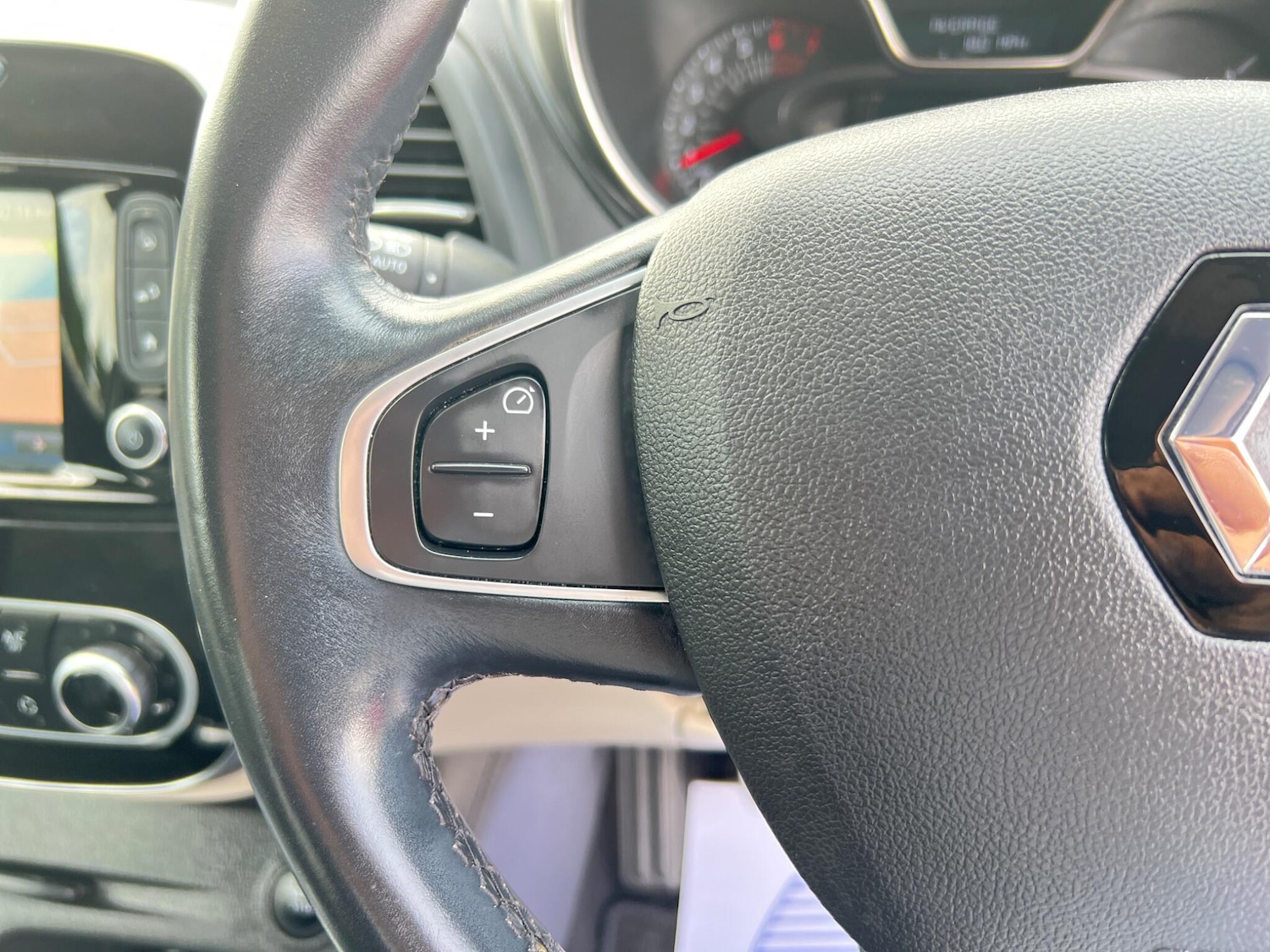 Used Renault Captur 2019 for sale - 78062877: Photo 19