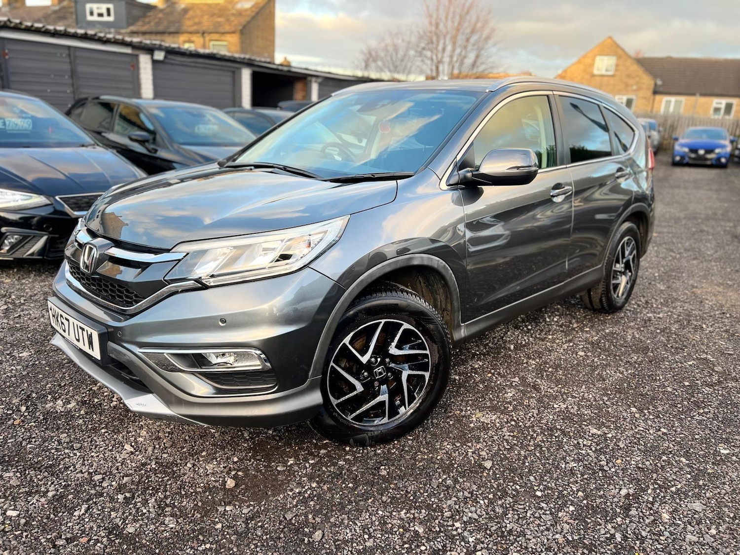 Used Honda CR-V 2018 for sale - 76866540: Photo 3