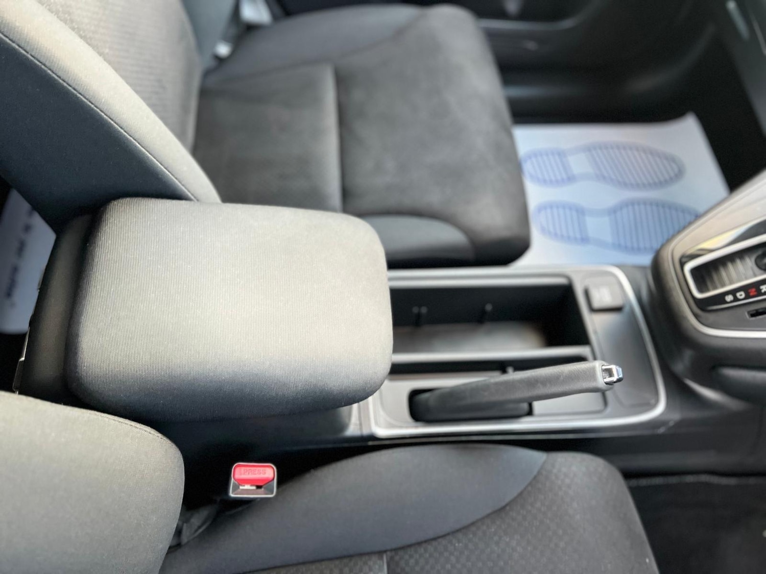 Used Honda CR-V 2018 for sale - 76866540: Photo 32