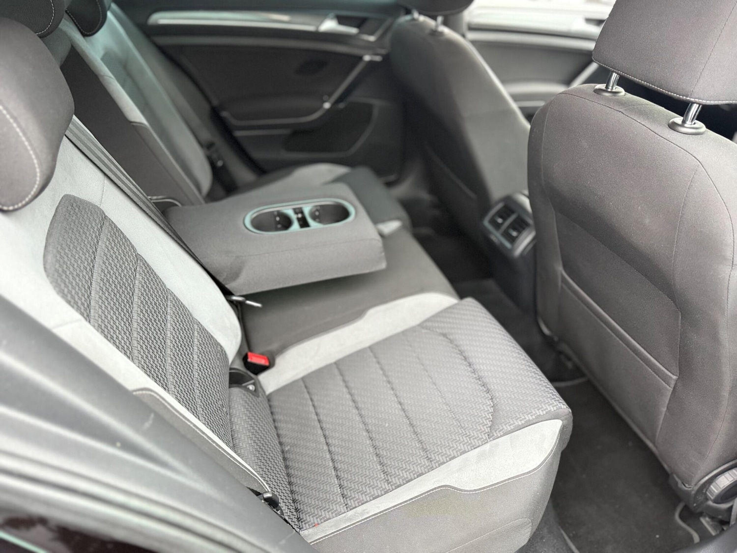 Used Volkswagen Golf 2020 for sale - 77060220: Photo 23