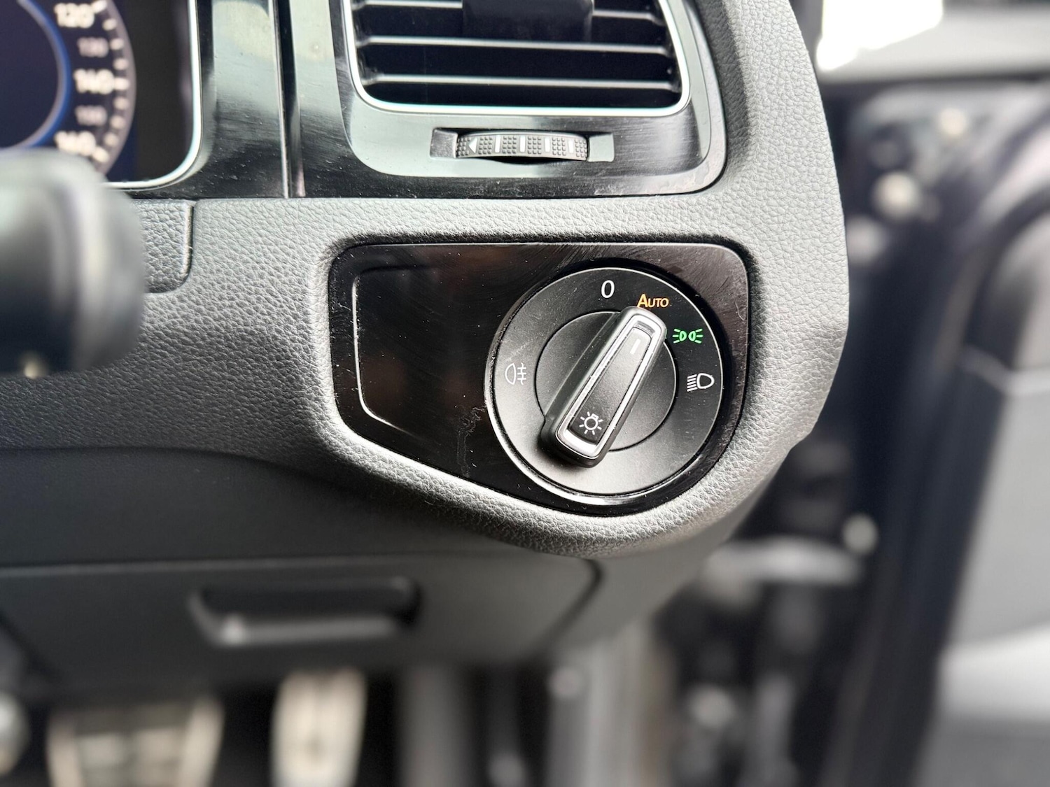 Used Volkswagen Golf 2020 for sale - 77060220: Photo 30