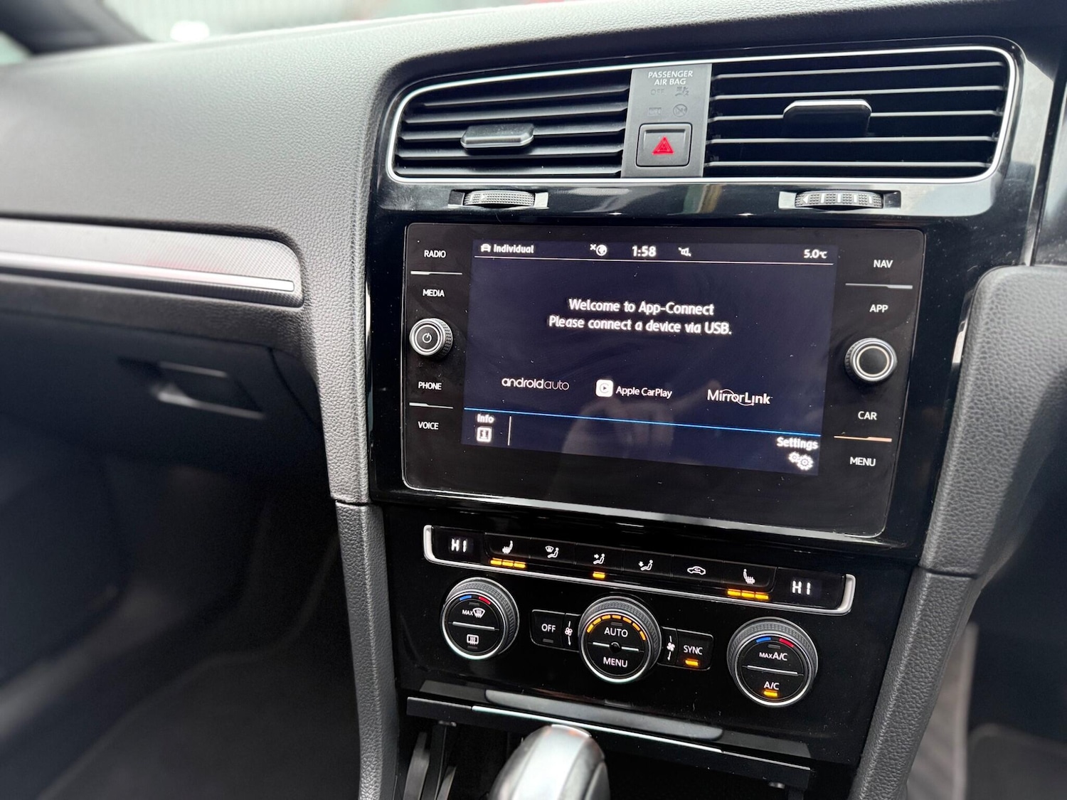 Used Volkswagen Golf 2020 for sale - 77060220: Photo 35