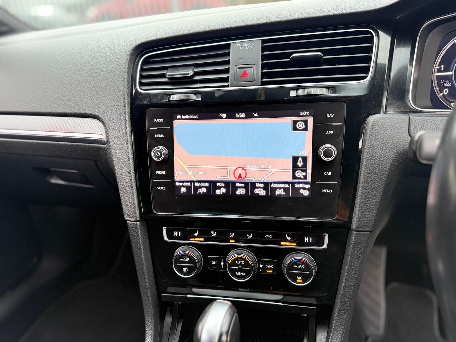 Used Volkswagen Golf 2020 for sale - 77060220: Photo 36