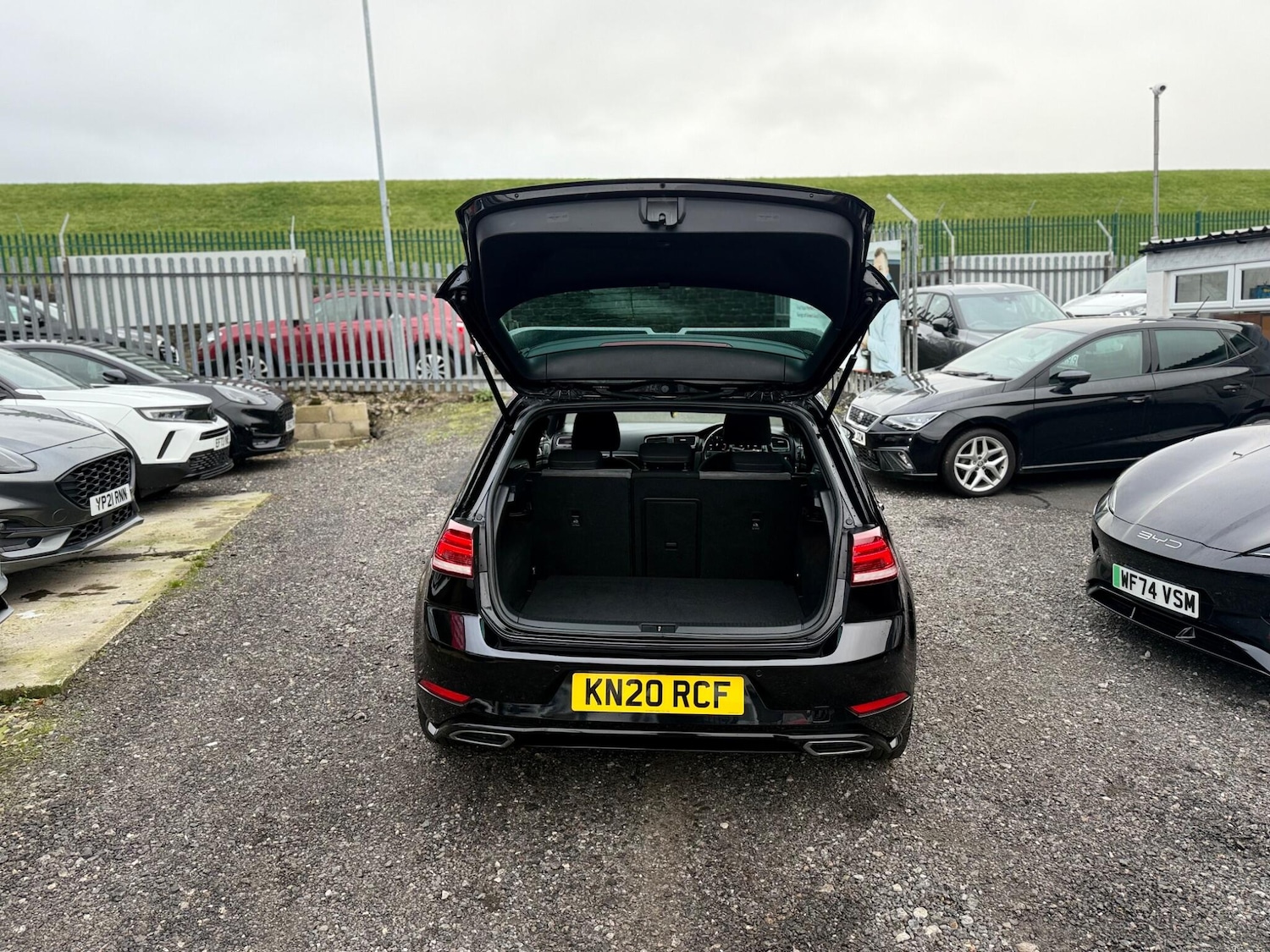 Used Volkswagen Golf 2020 for sale - 77060220: Photo 52