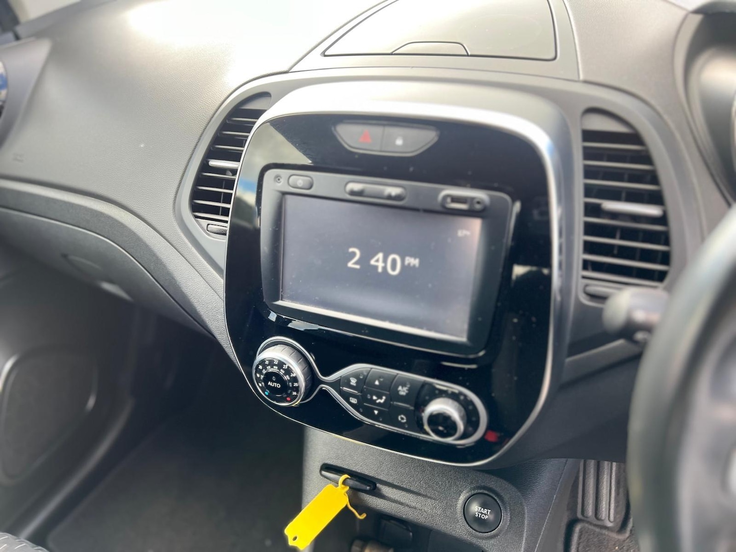 Used Renault Captur 2018 for sale - 77344176: Photo 26