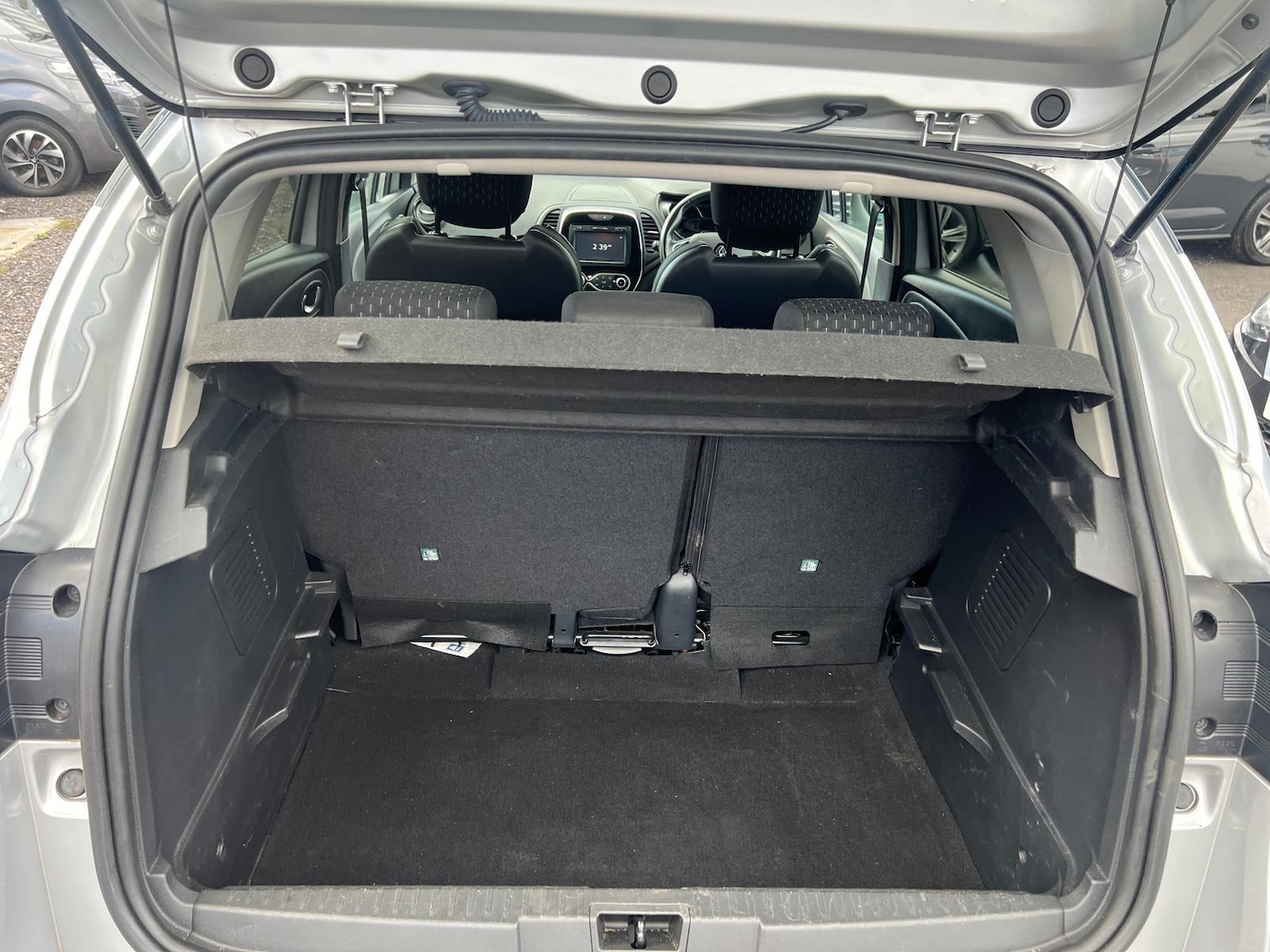 Used Renault Captur 2018 for sale - 77344176: Photo 35