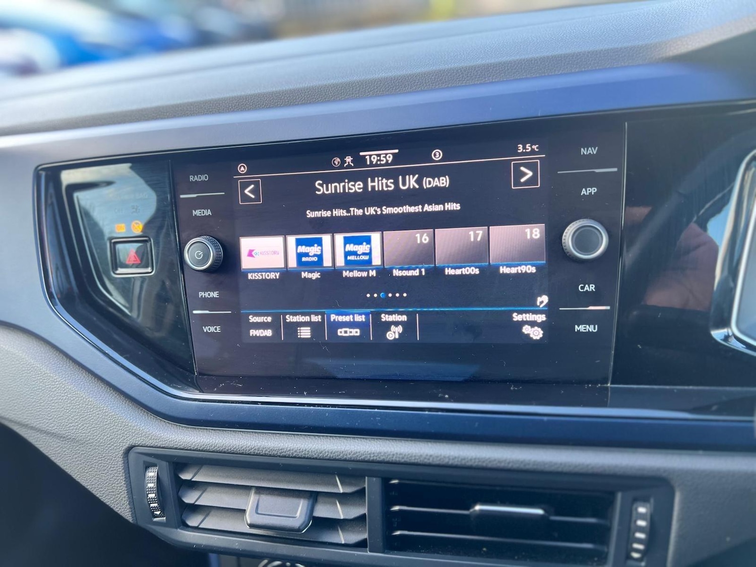 Used Volkswagen Polo for sale - 76997007: Photo 30