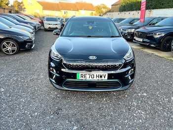 Used Kia Niro 2020 for sale - 76083967: Photo 2