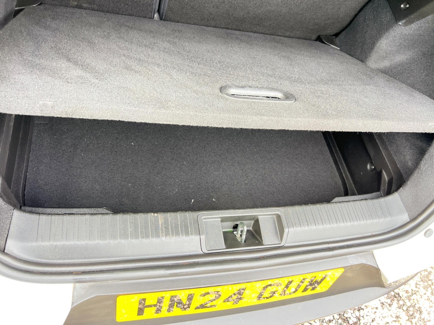 Used Renault Captur for sale - 77853614: Photo 44