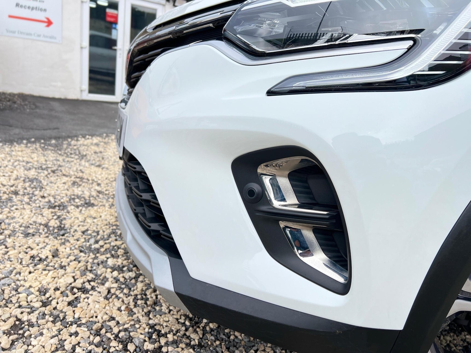 Used Renault Captur for sale - 77853614: Photo 52