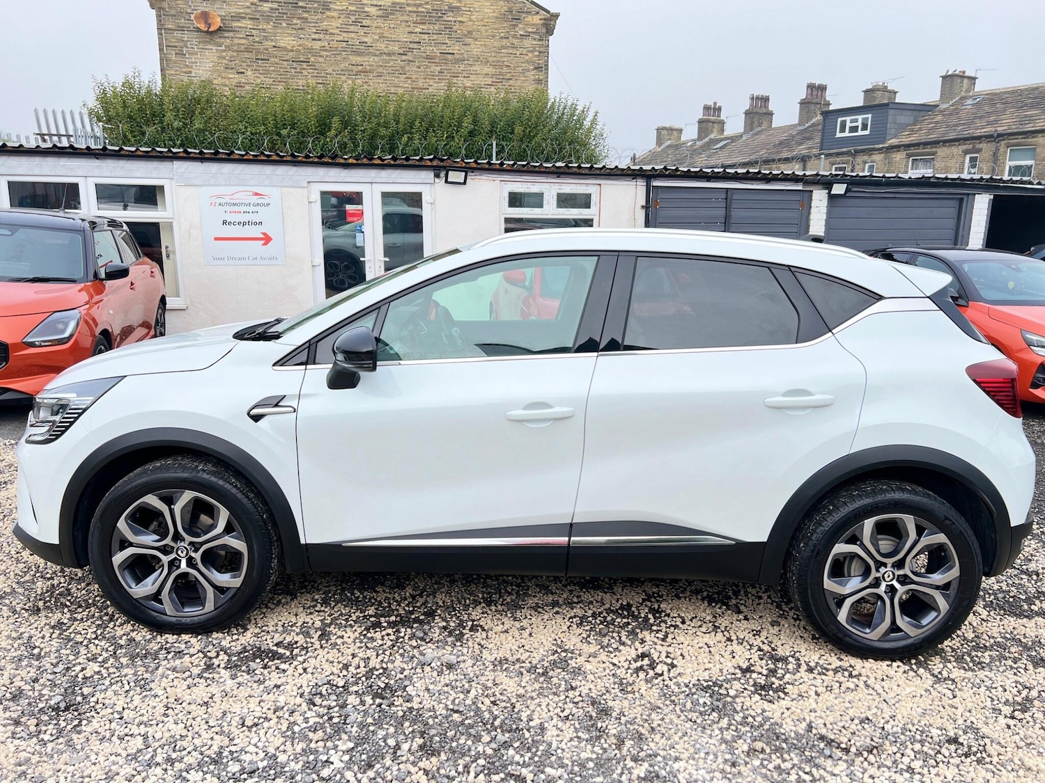 Used Renault Captur for sale - 77853614: Photo 6