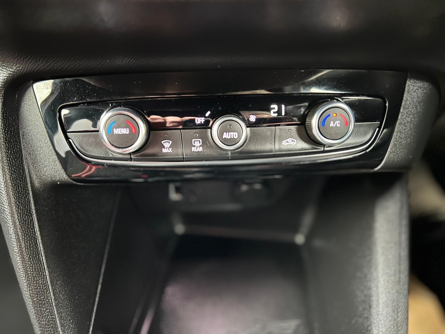 Used Vauxhall Corsa 2022 for sale - 76446428: Photo 38