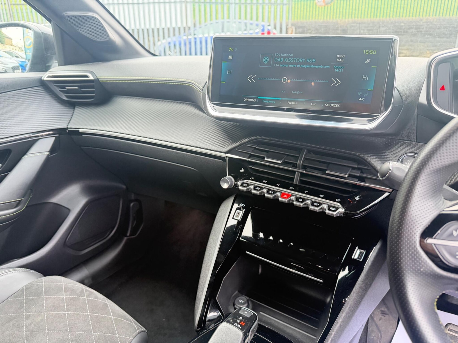 Used Peugeot 208 2021 for sale - 77400412: Photo 13