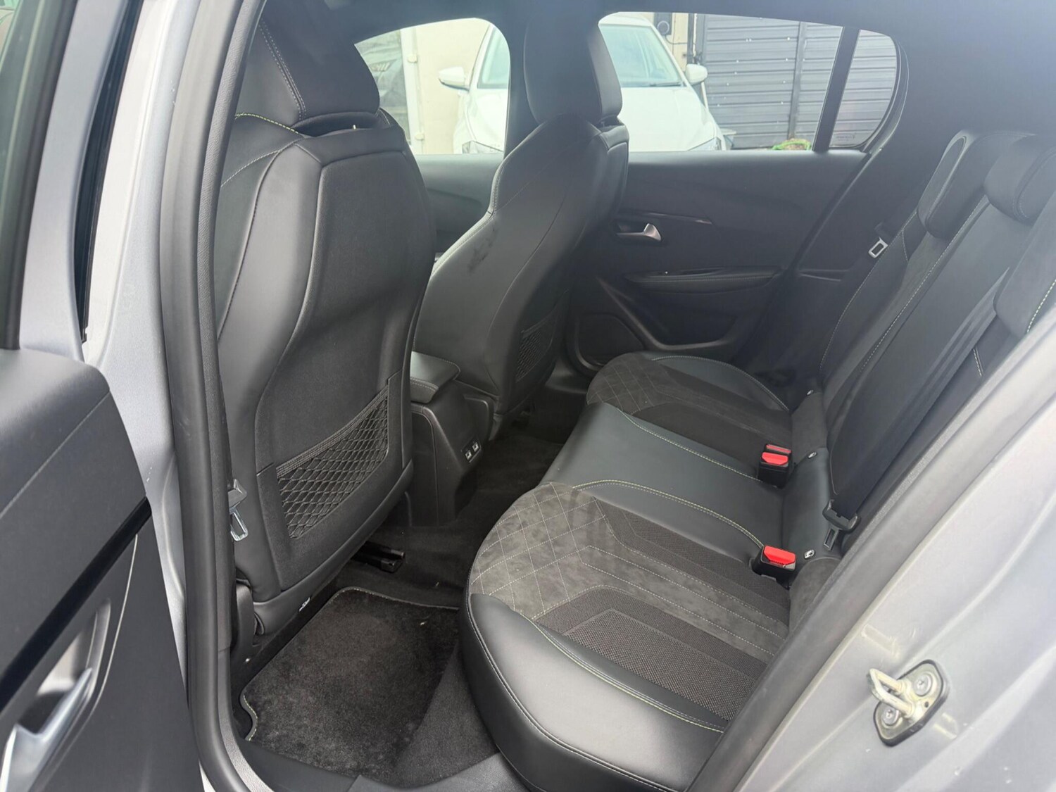 Used Peugeot 208 2021 for sale - 77400412: Photo 18