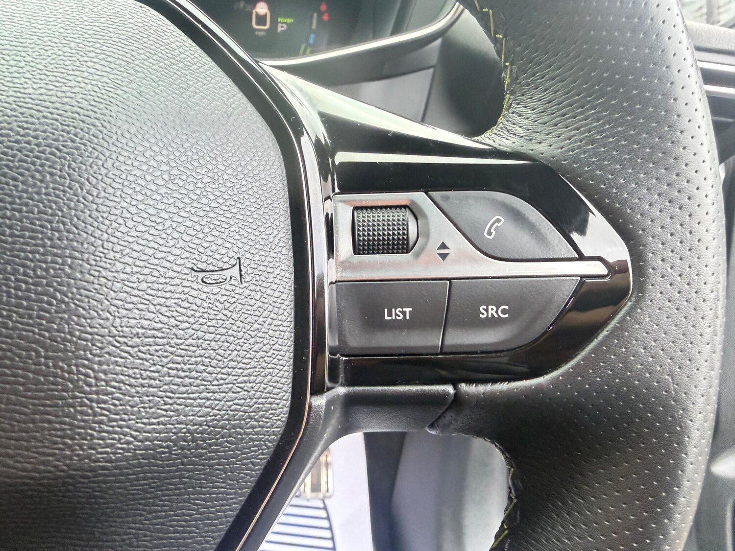Used Peugeot 208 2021 for sale - 77400412: Photo 21