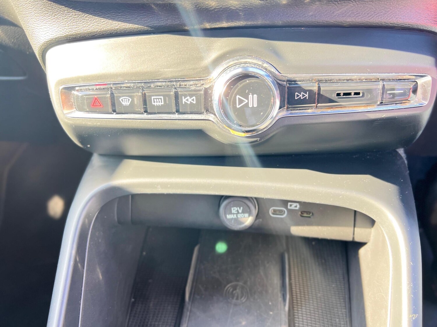 Used Volvo C40 for sale - 77808451: Photo 11