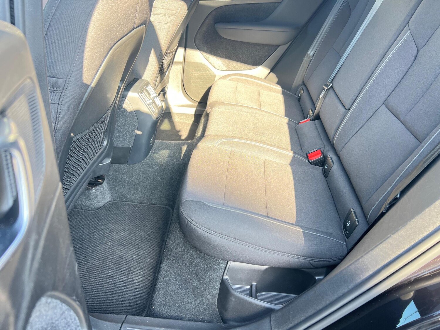 Used Volvo C40 for sale - 77808451: Photo 17