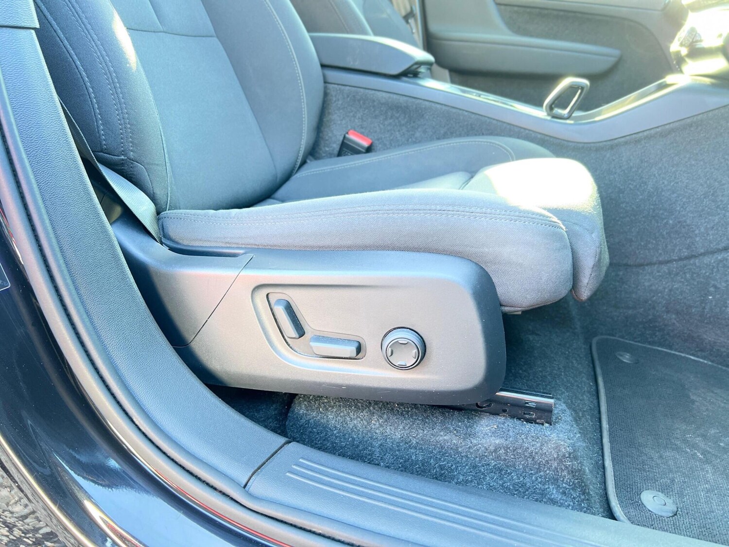 Used Volvo C40 for sale - 77808451: Photo 59