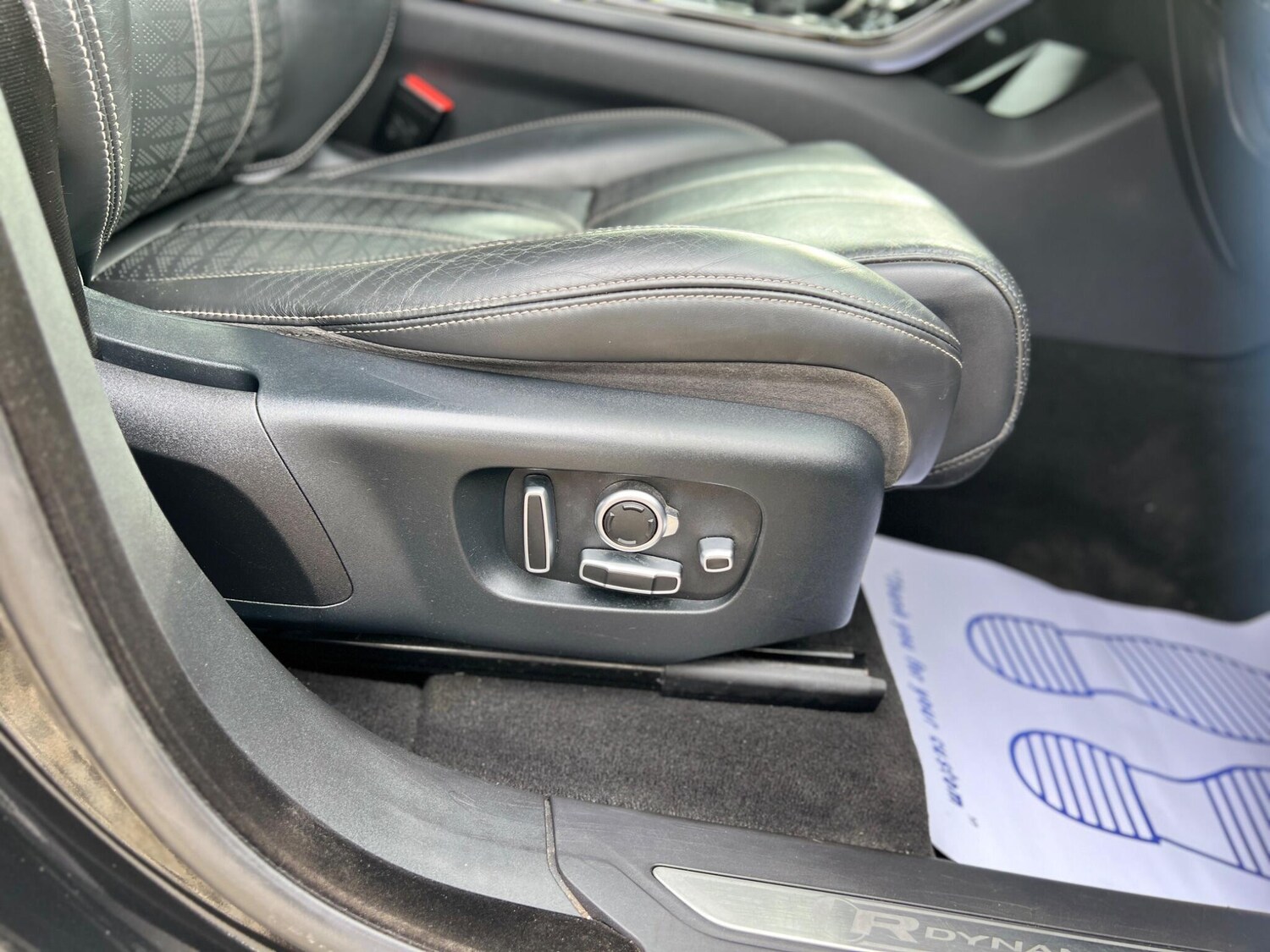 Used Land Rover Range Rover Velar 2018 for sale - 78062739: Photo 19