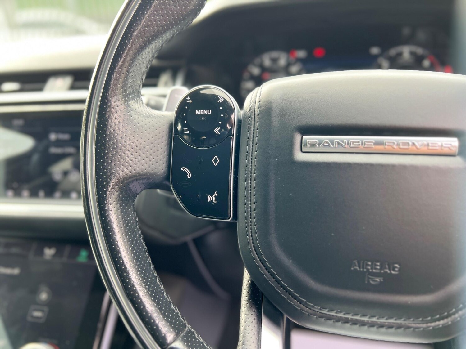 Used Land Rover Range Rover Velar 2018 for sale - 78062739: Photo 23