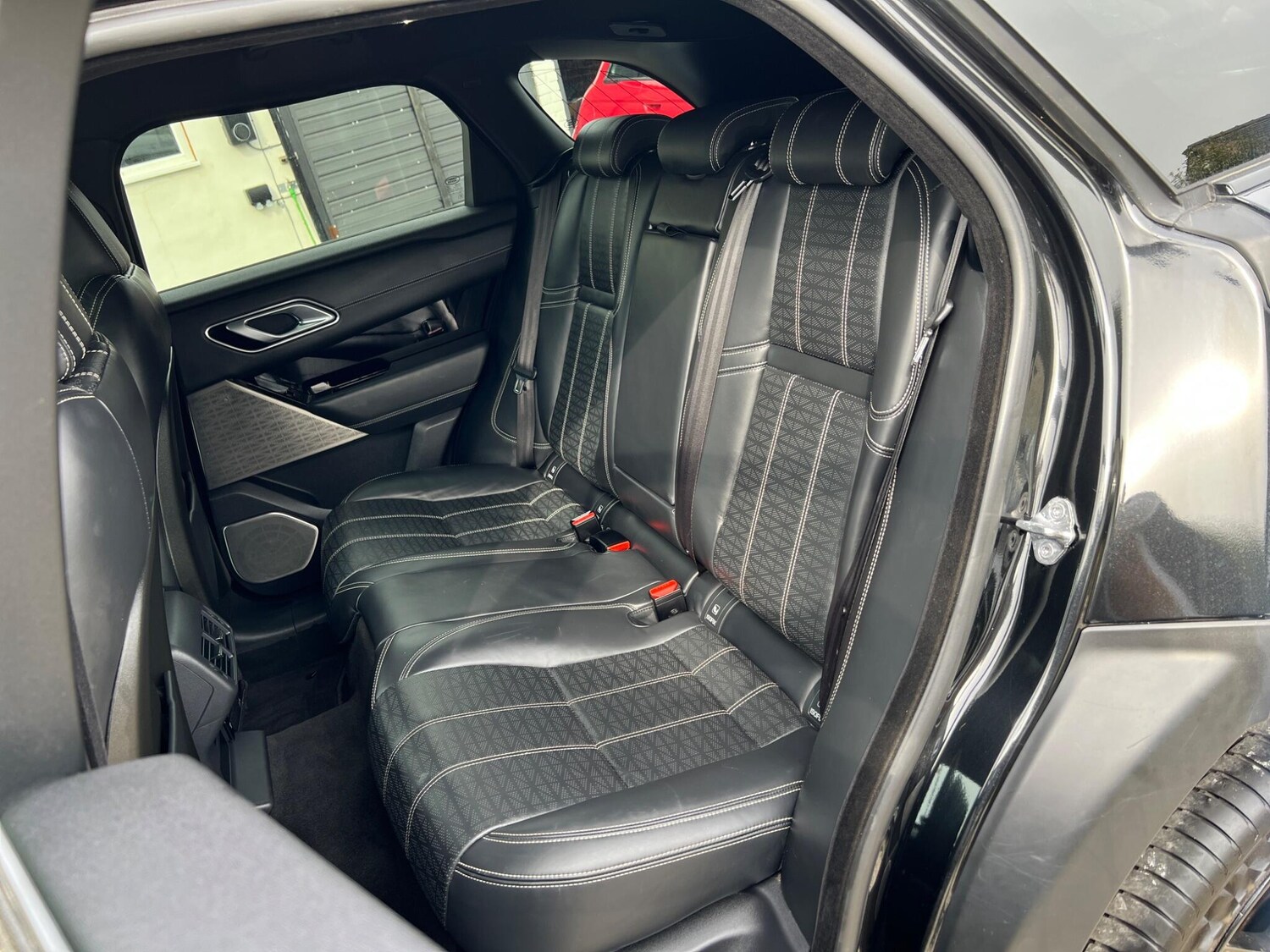 Used Land Rover Range Rover Velar 2018 for sale - 78062739: Photo 69