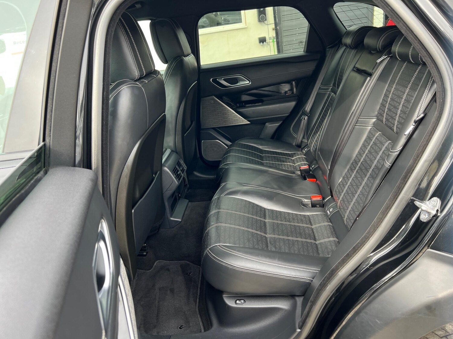 Used Land Rover Range Rover Velar 2018 for sale - 78062739: Photo 71