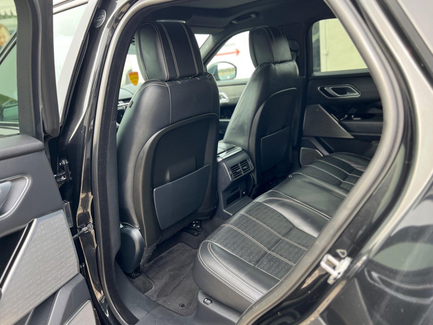 Used Land Rover Range Rover Velar 2018 for sale - 78062739: Photo 73