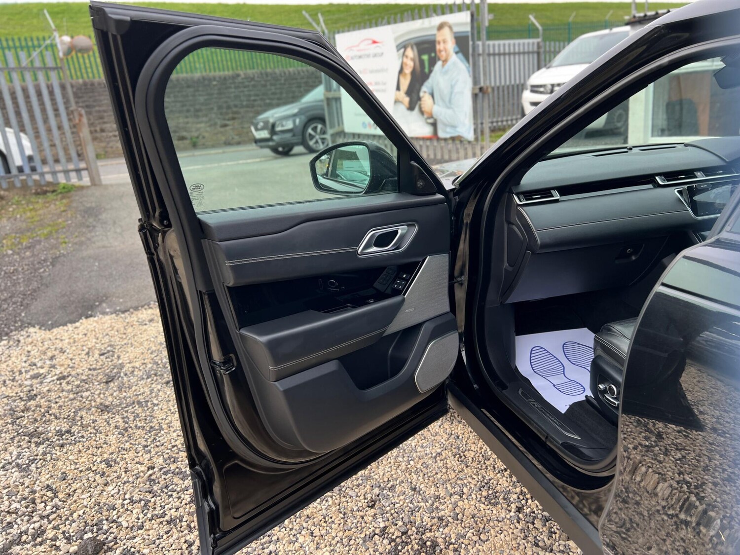 Used Land Rover Range Rover Velar 2018 for sale - 78062739: Photo 76