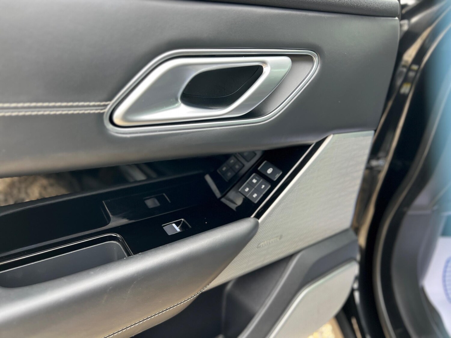 Used Land Rover Range Rover Velar 2018 for sale - 78062739: Photo 77