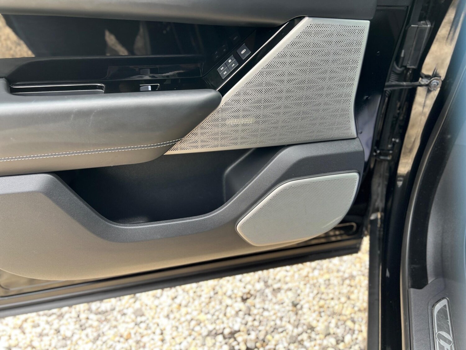 Used Land Rover Range Rover Velar 2018 for sale - 78062739: Photo 78