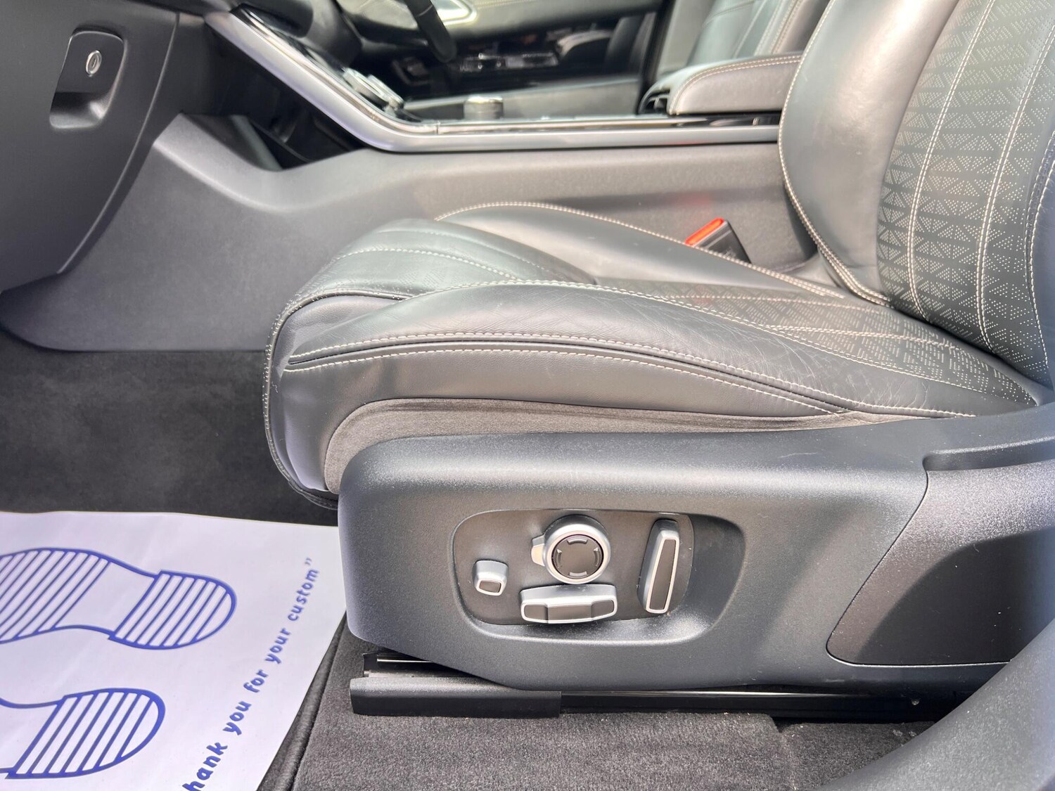 Used Land Rover Range Rover Velar 2018 for sale - 78062739: Photo 81