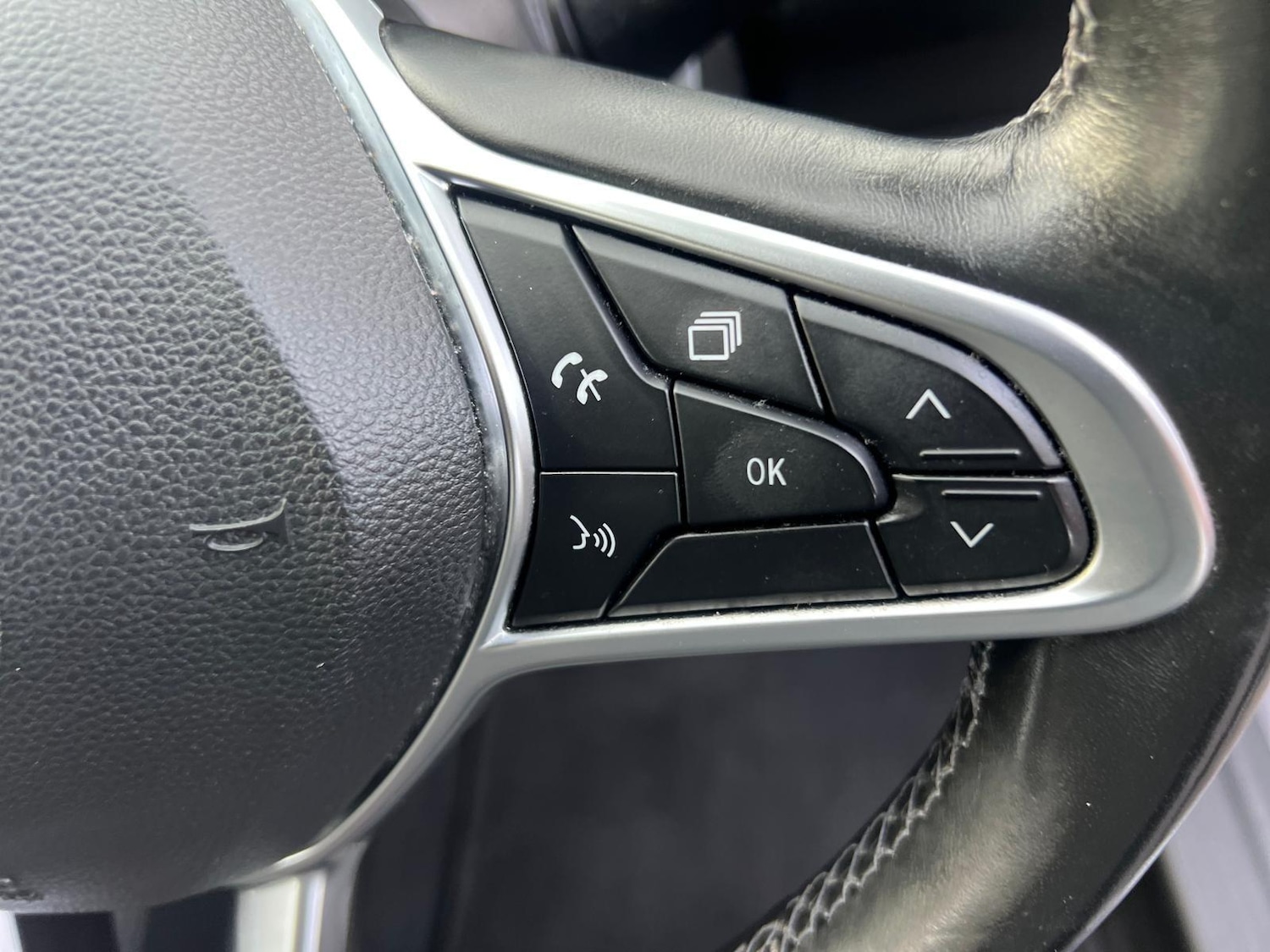 Used Renault Captur 2020 for sale - 77203284: Photo 17