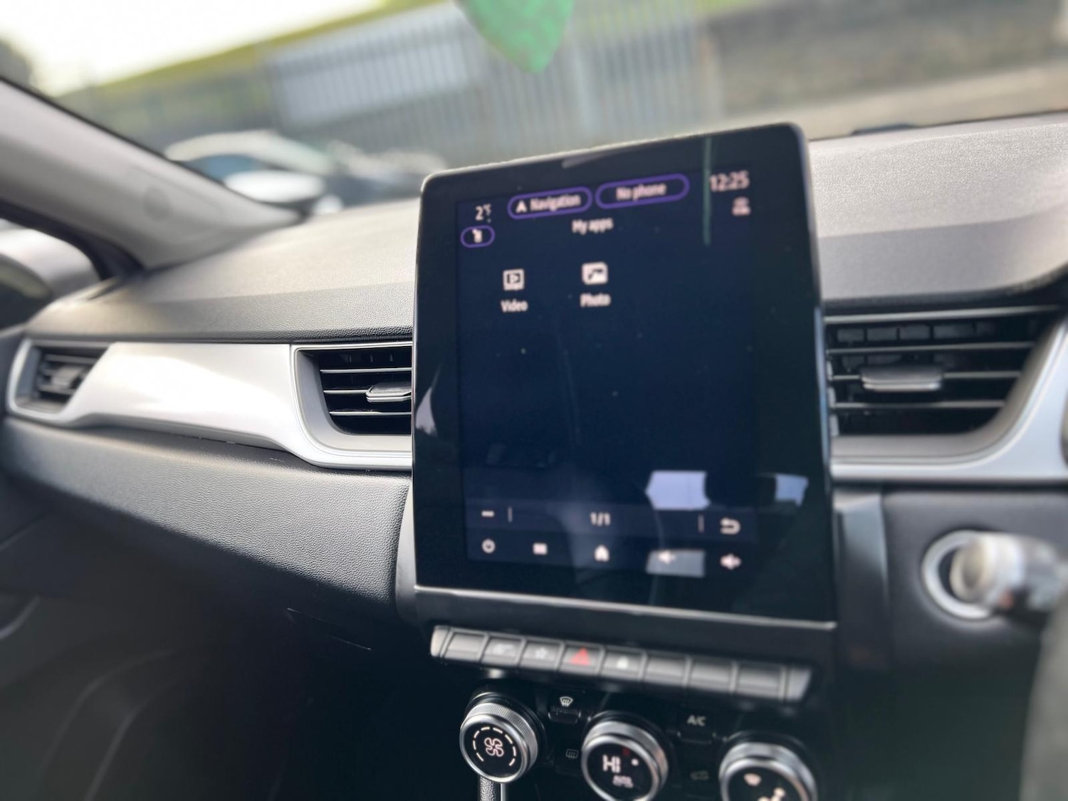 Used Renault Captur 2020 for sale - 77203284: Photo 32