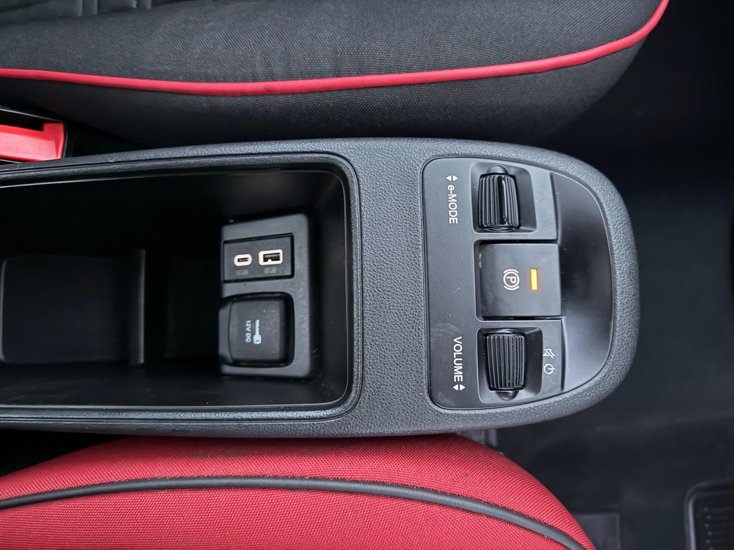 Used Fiat 500e 2024 for sale - 76657947: Photo 14