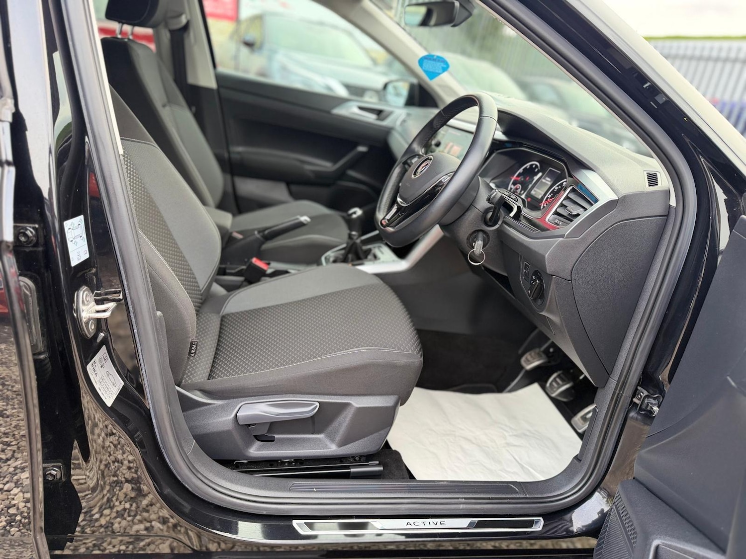 Used Volkswagen Polo for sale - 78136320: Photo 17