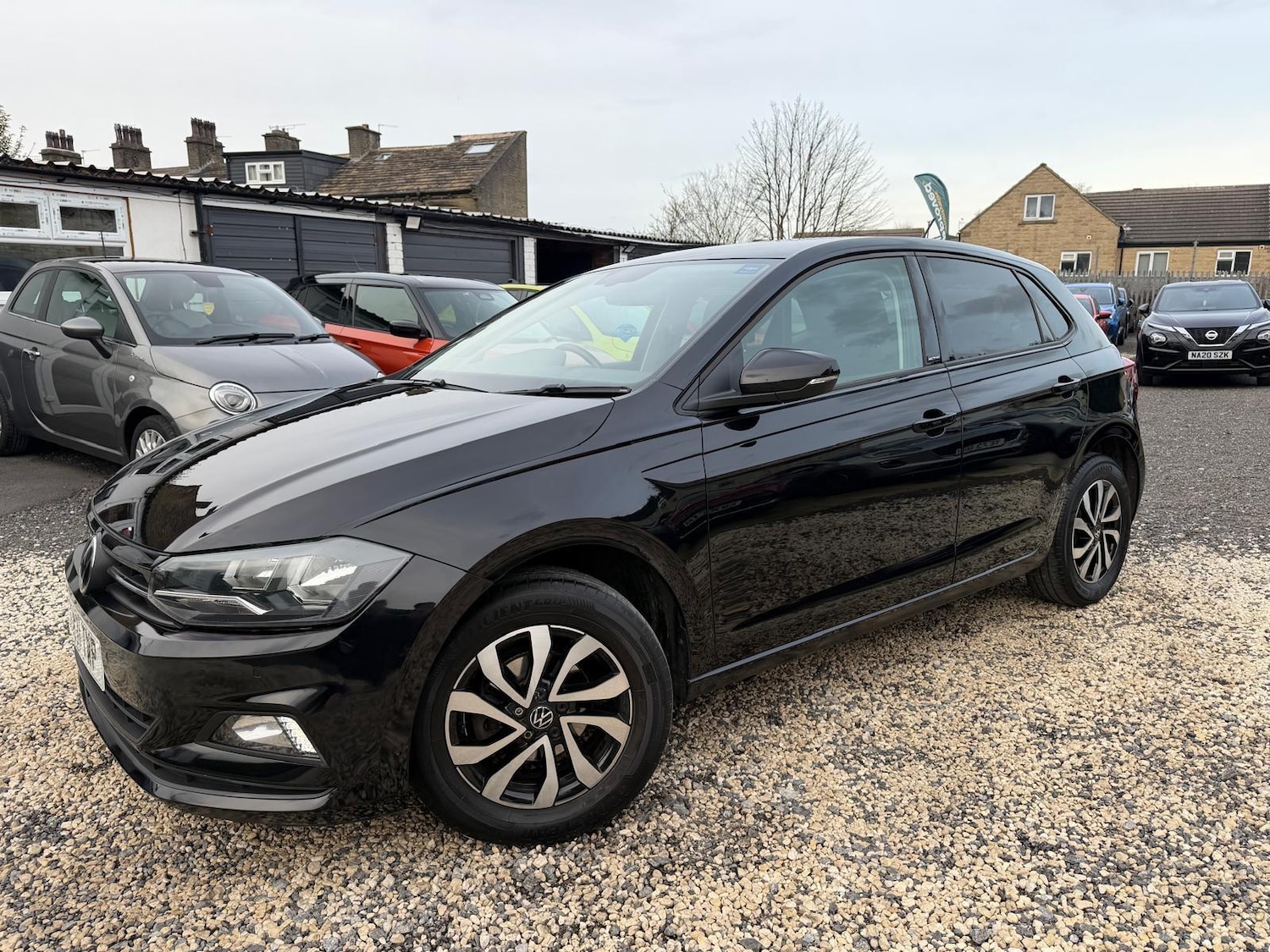 Used Volkswagen Polo for sale - 78136320: Photo 2