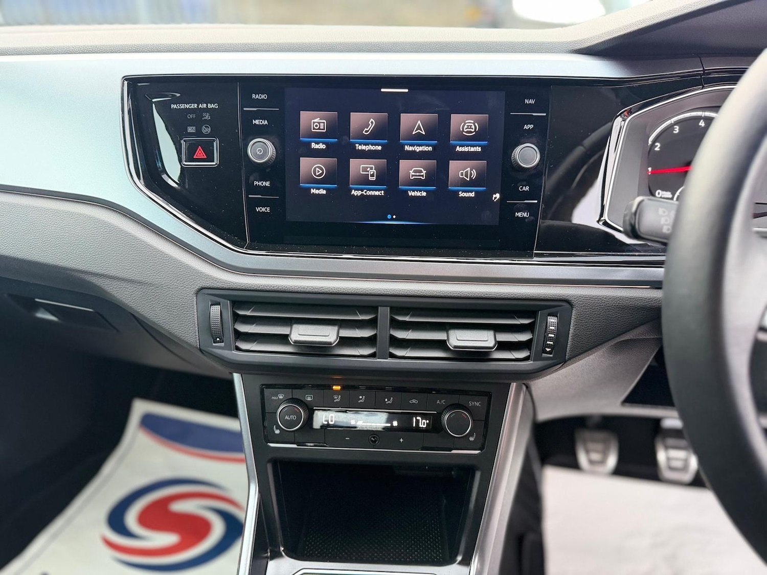 Used Volkswagen Polo for sale - 78136320: Photo 29