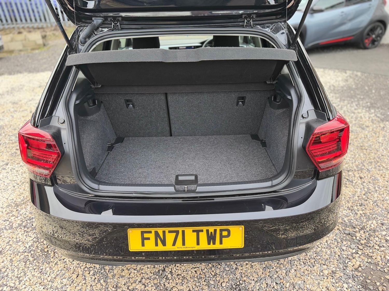 Used Volkswagen Polo for sale - 78136320: Photo 72