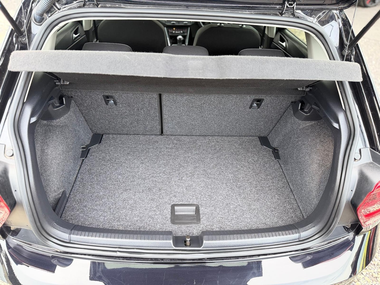 Used Volkswagen Polo for sale - 78136320: Photo 74