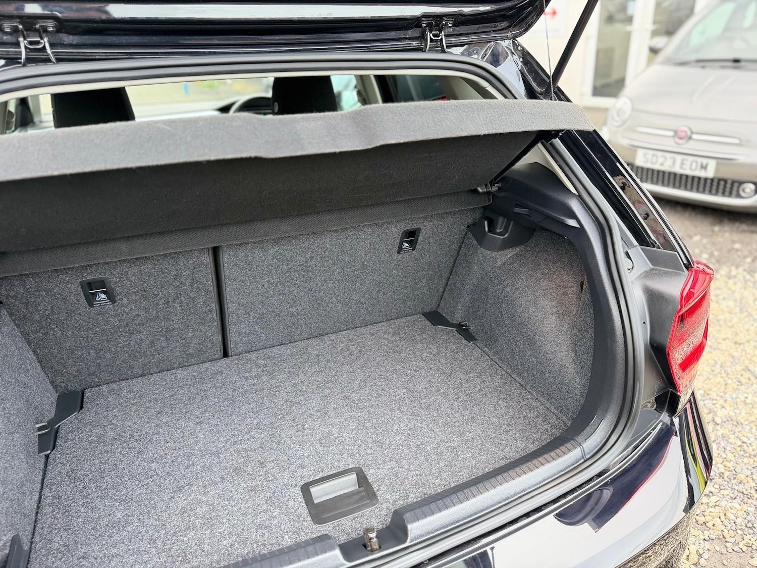 Used Volkswagen Polo for sale - 78136320: Photo 75