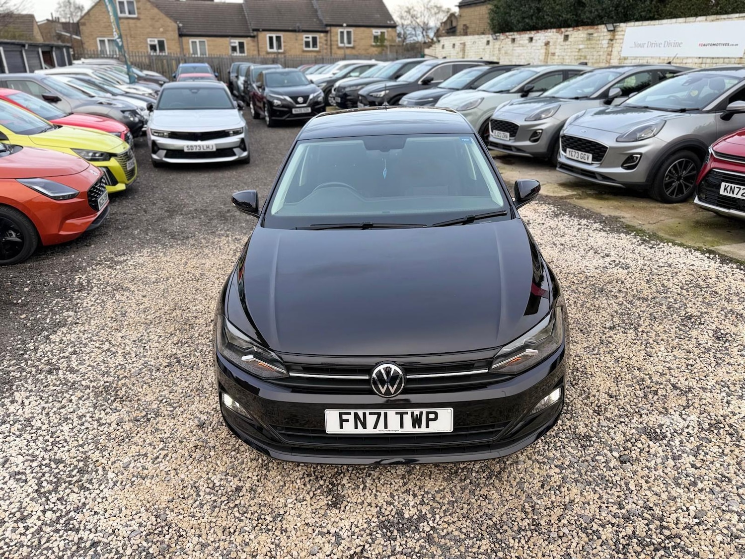 Used Volkswagen Polo for sale - 78136320: Photo 77