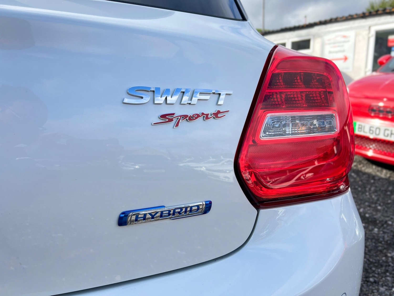 Used Suzuki Swift 2024 for sale - 77710258: Photo 51